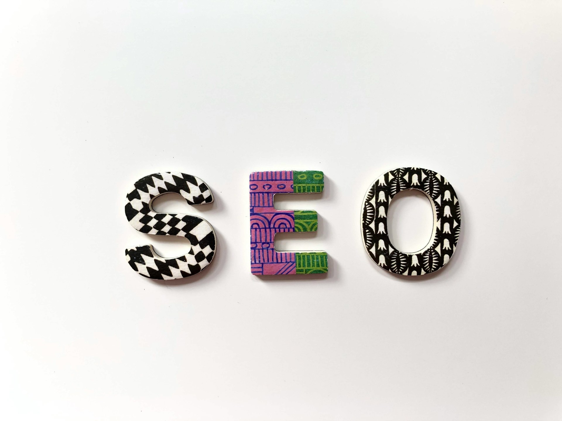 SEO et IA en 2025 : les changements majeurs à anticiper avec les Aperçus IA et l'E-E-A-T